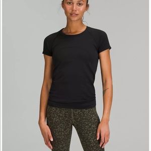 Swiftly Tech Short Sleeve Shirt Size 6